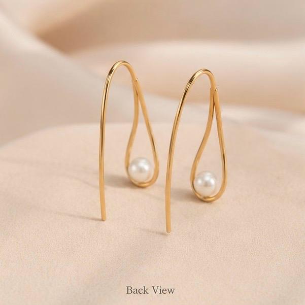 Pearl drop Earring